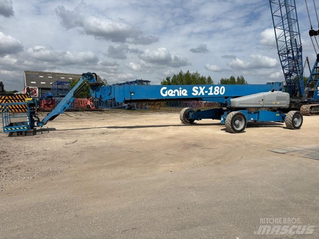 Genie SX 180 Teleskoop poomtõstukid