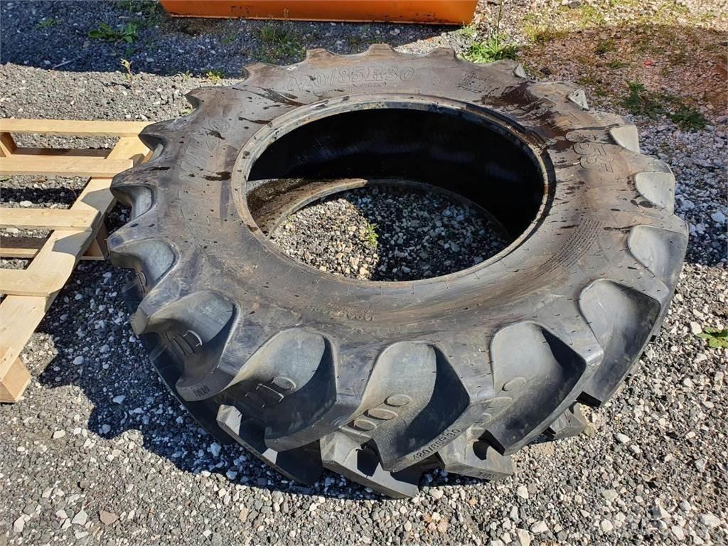 BKT 420/85R30 Rehvid, rattad ja veljed