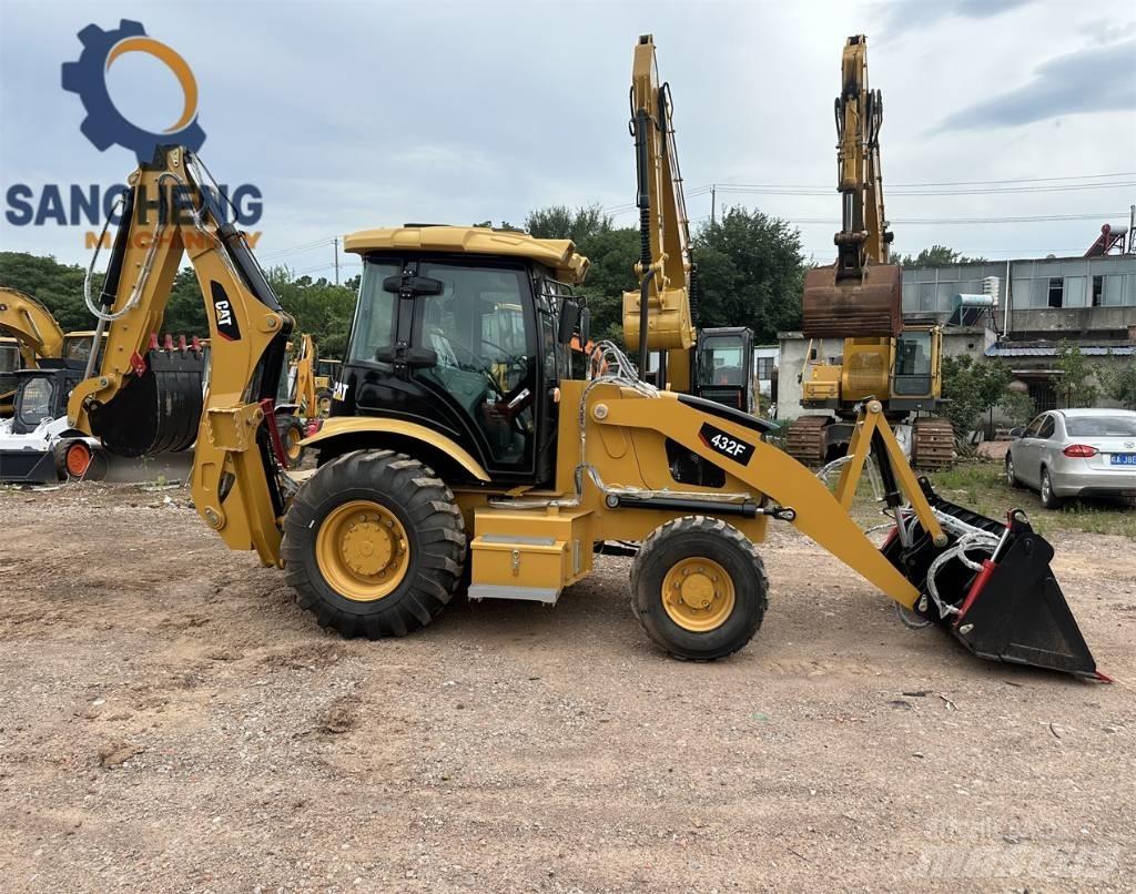 CAT 432F Ekskavaatorlaadurid