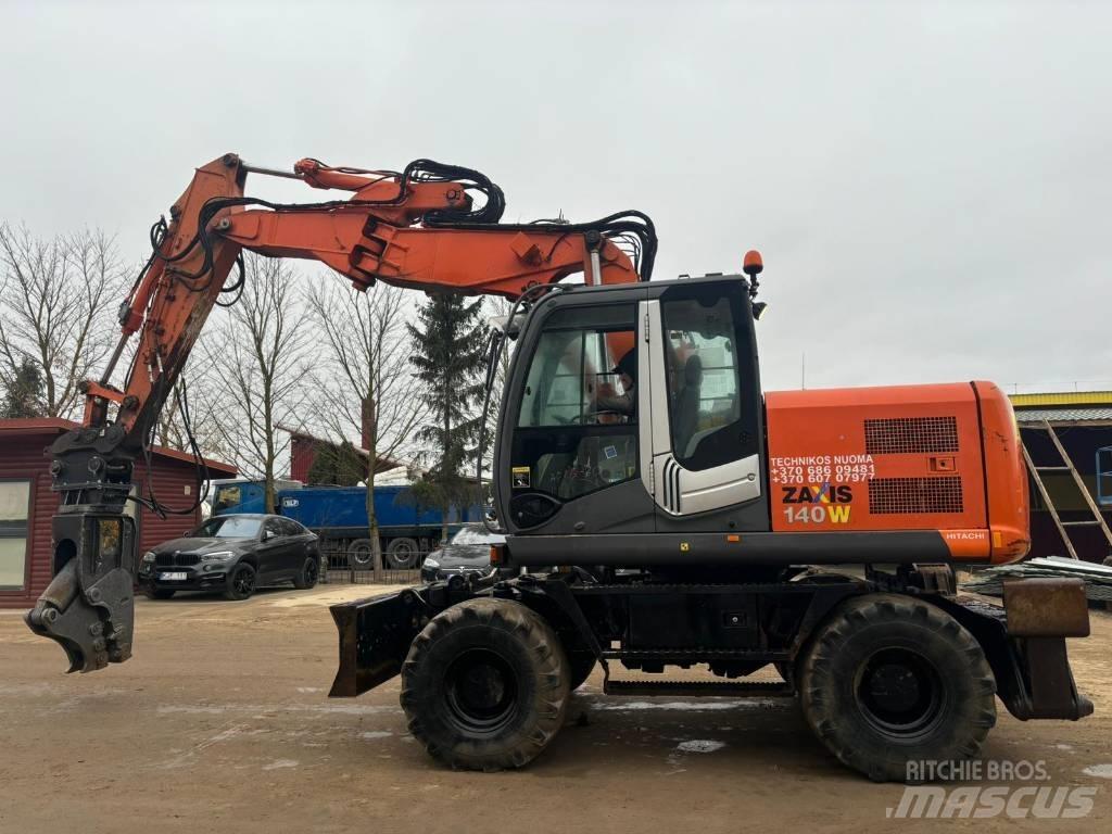 Hitachi ZX 140 W-3 Ratasekskavaatorid