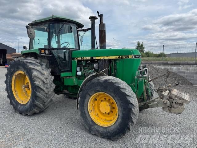 John Deere 4455 Traktorid