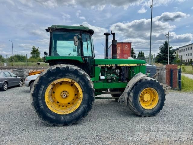 John Deere 4455 Traktorid