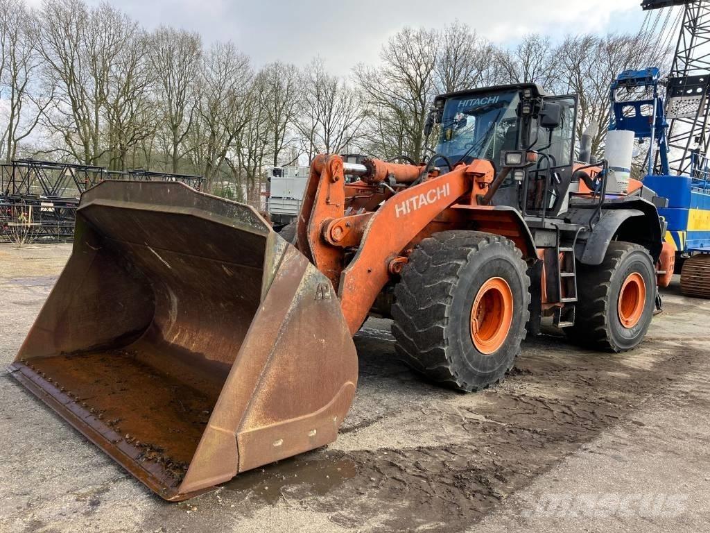 Hitachi ZW330-6 Rataslaadurid