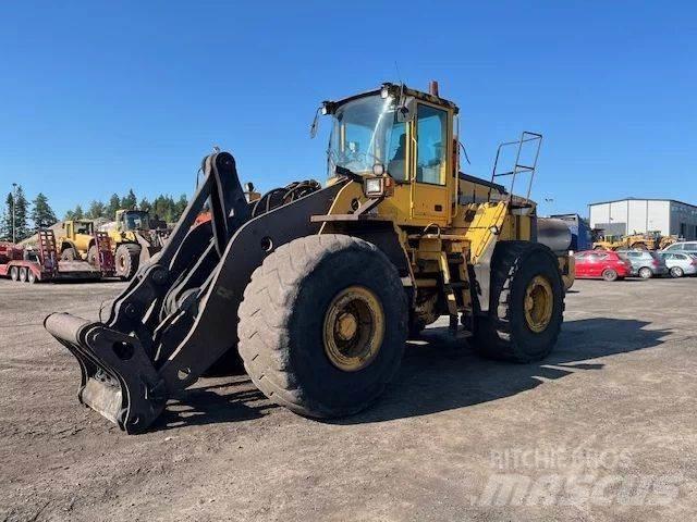 Volvo L220D Rataslaadurid