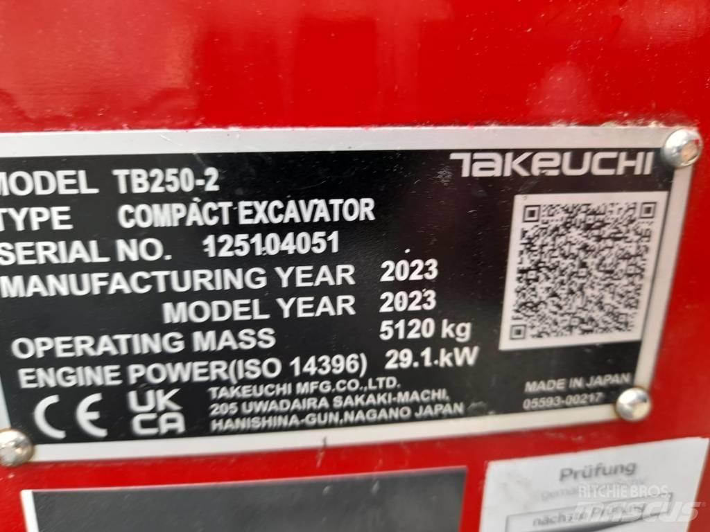 Takeuchi TB 250-2 Miniekskavaatorid < 7 t