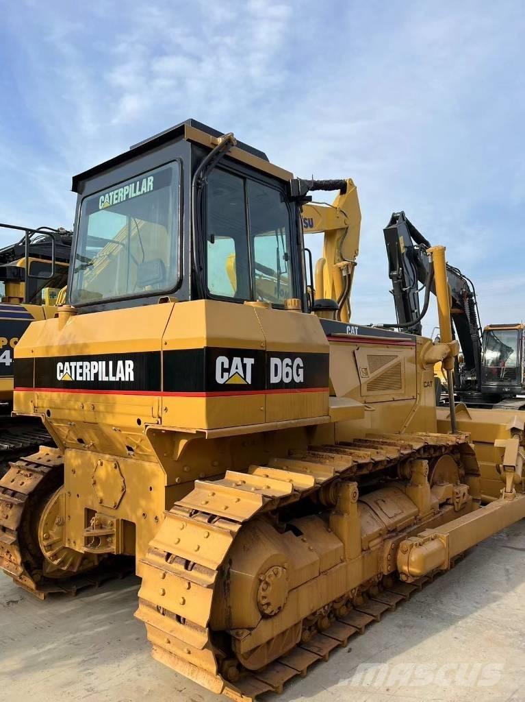 CAT D 6 G Buldooserid