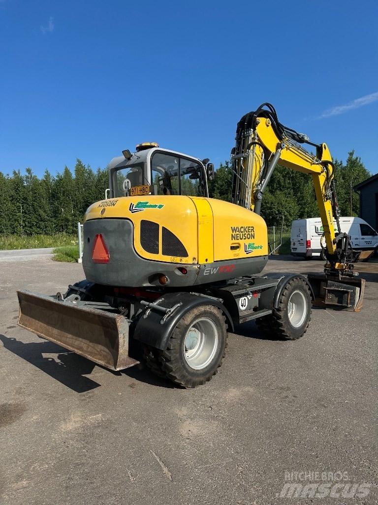 Wacker Neuson EW 100 Ratasekskavaatorid