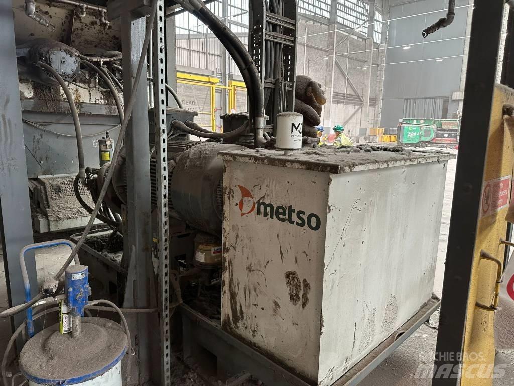 Metso 4000 S Prügipurustajad