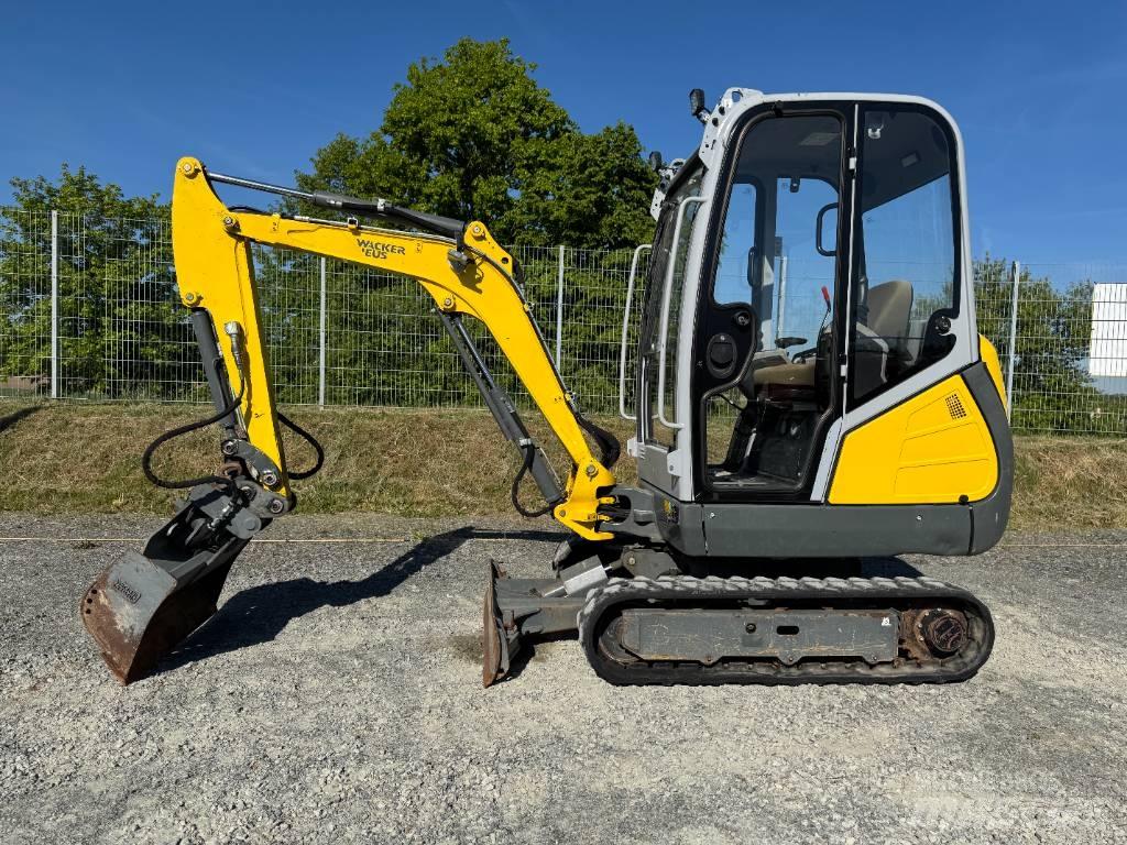 Wacker Neuson ET18 Roomikekskavaatorid