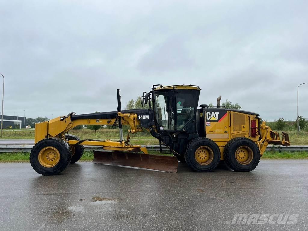 CAT 140M Greiderid