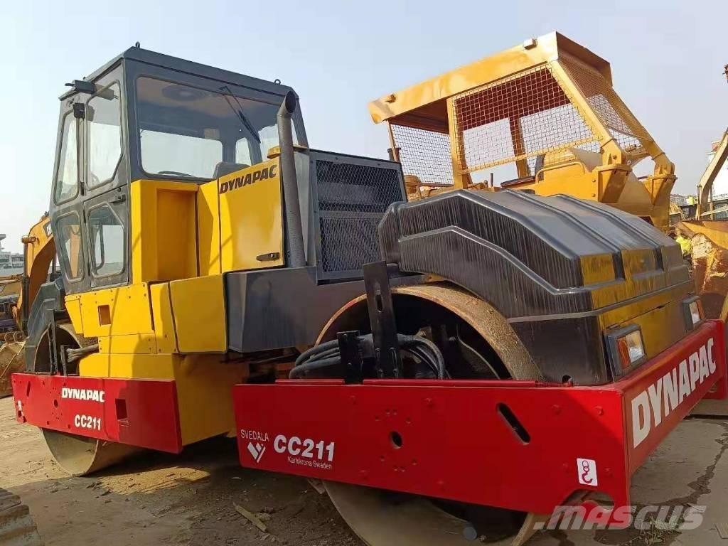 Dynapac CC 211 Tandemrullid