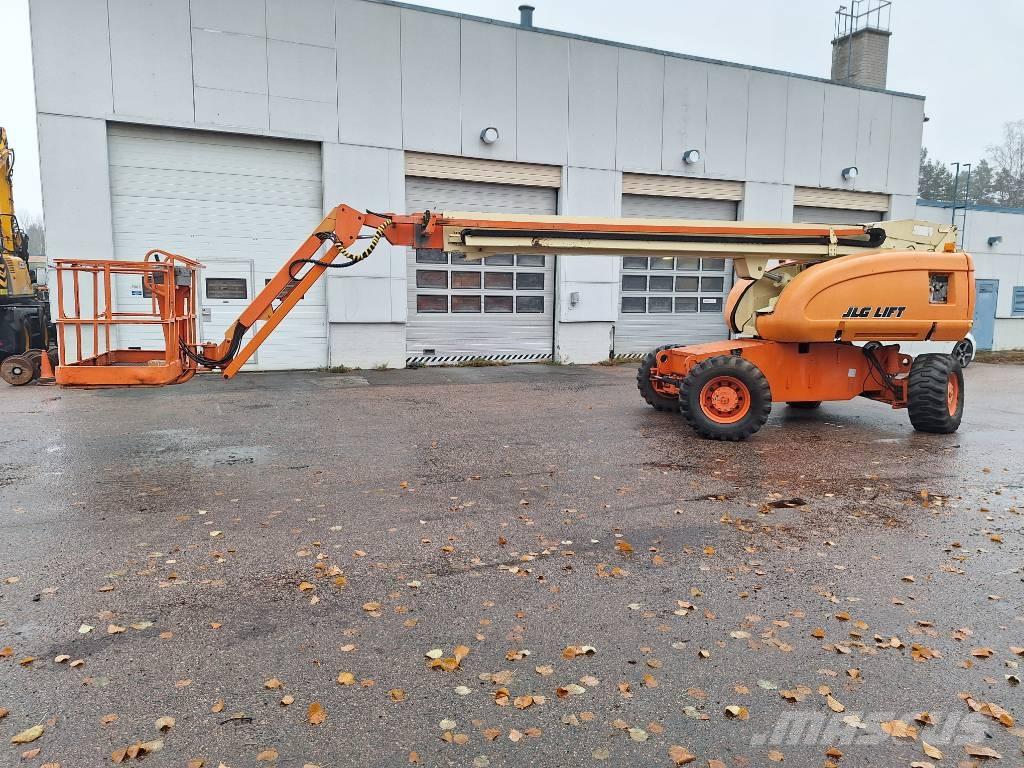 JLG 660 SJ 4x4x4 Iseliikuvad poomtõstukid