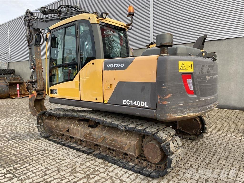 Volvo EC140 Roomikekskavaatorid