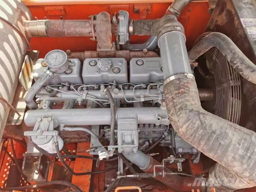Doosan DH300LC-7 Roomikekskavaatorid