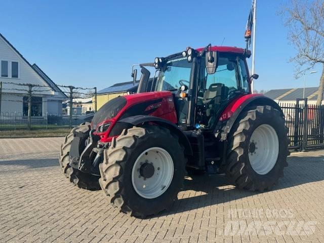 Valtra N134 Hitech Traktorid