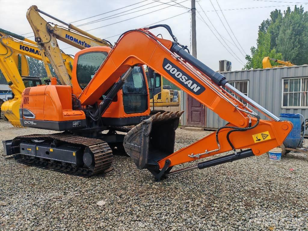 Doosan DX 75-9 C Miniekskavaatorid < 7 t