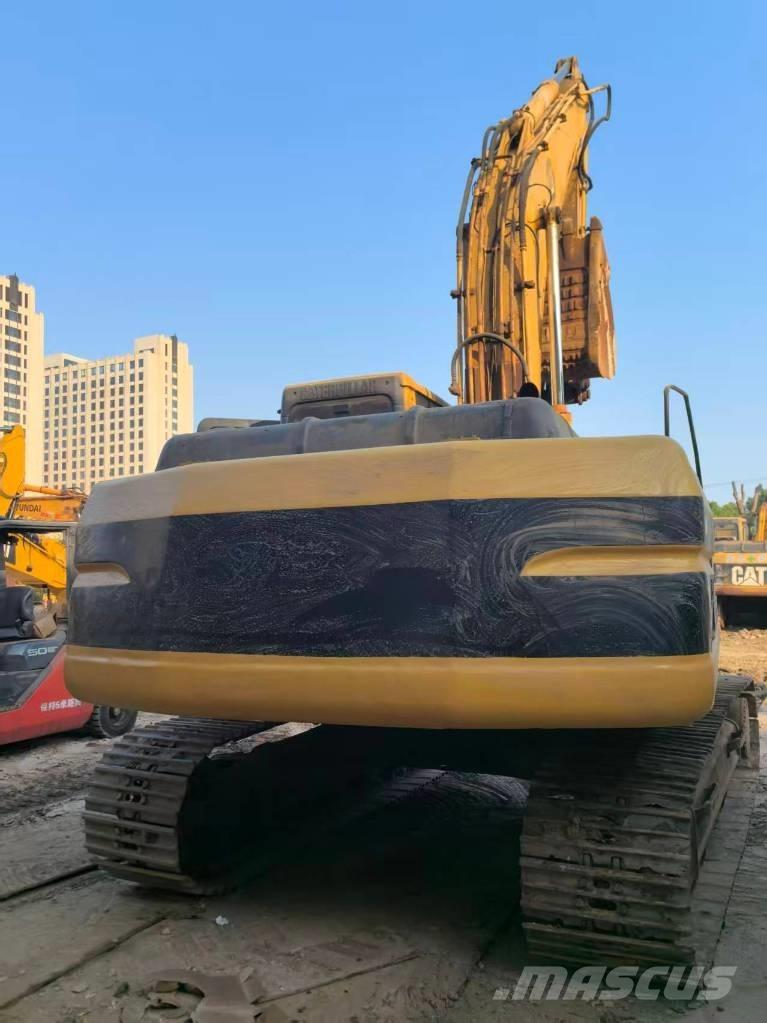 CAT 320 B L Roomikekskavaatorid