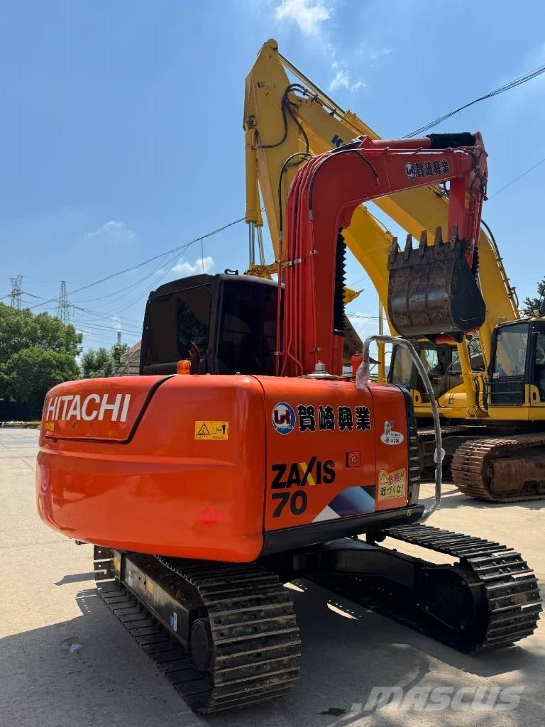 Hitachi ZX 70 Roomikekskavaatorid