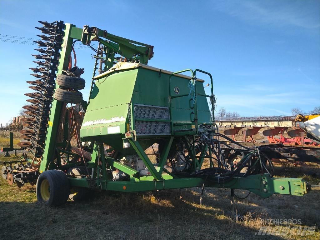John Deere 740 A 9m Külvikud
