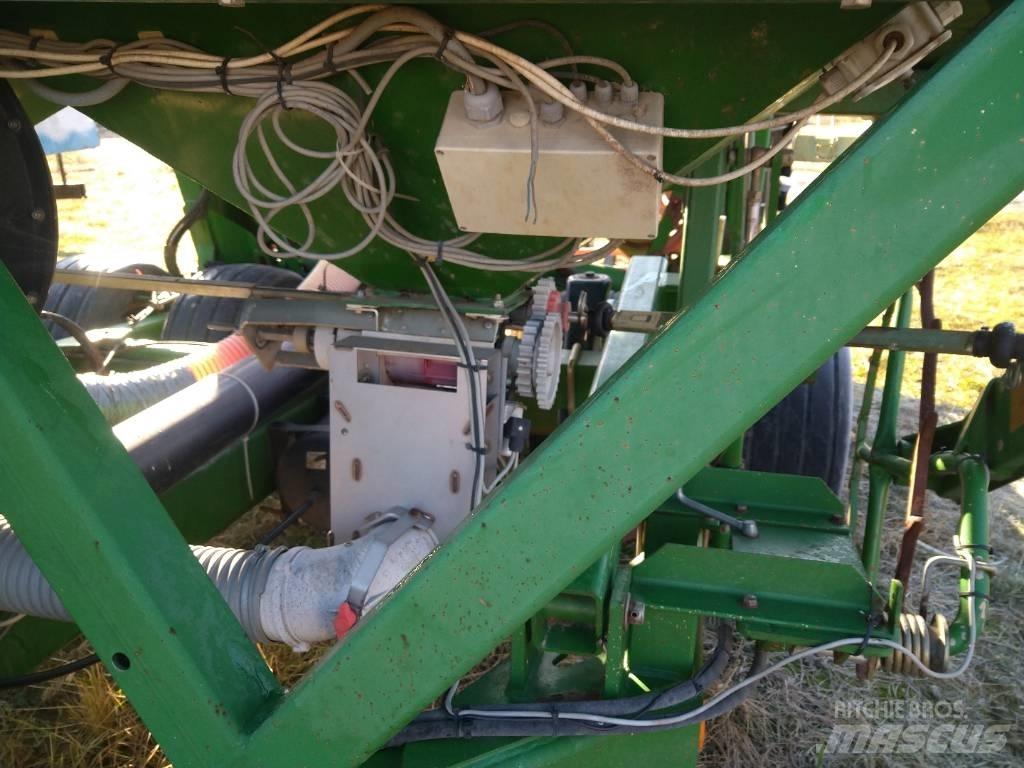 John Deere 740 A 9m Külvikud
