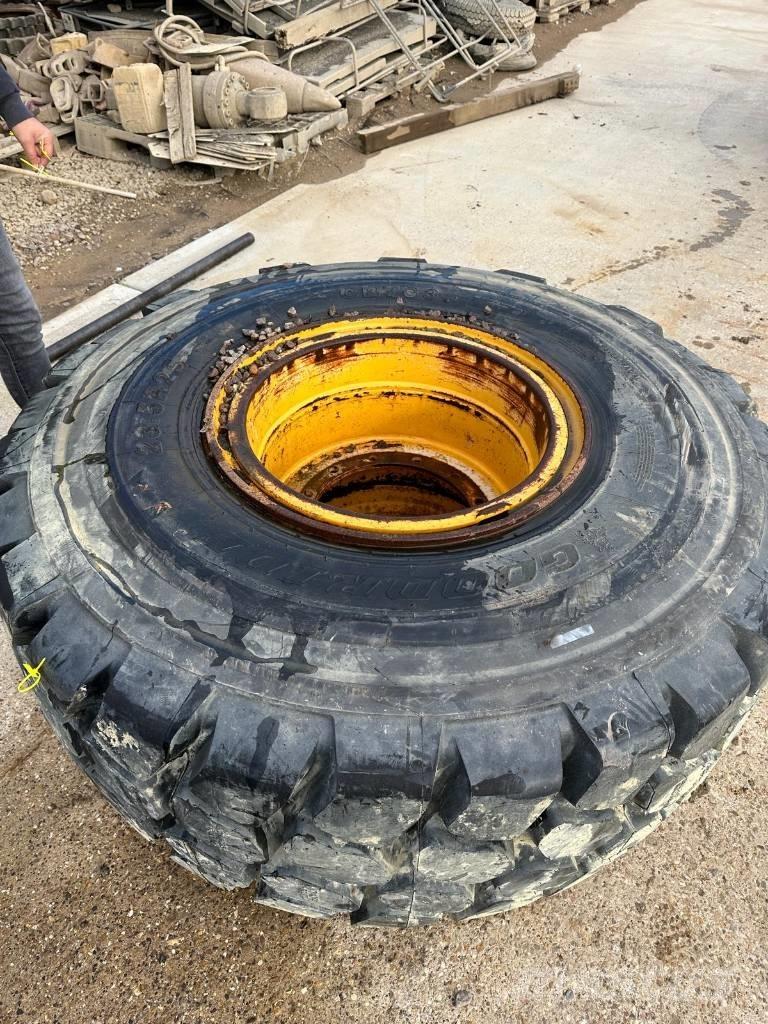 Goodride 23.5R25 Rehvid, rattad ja veljed