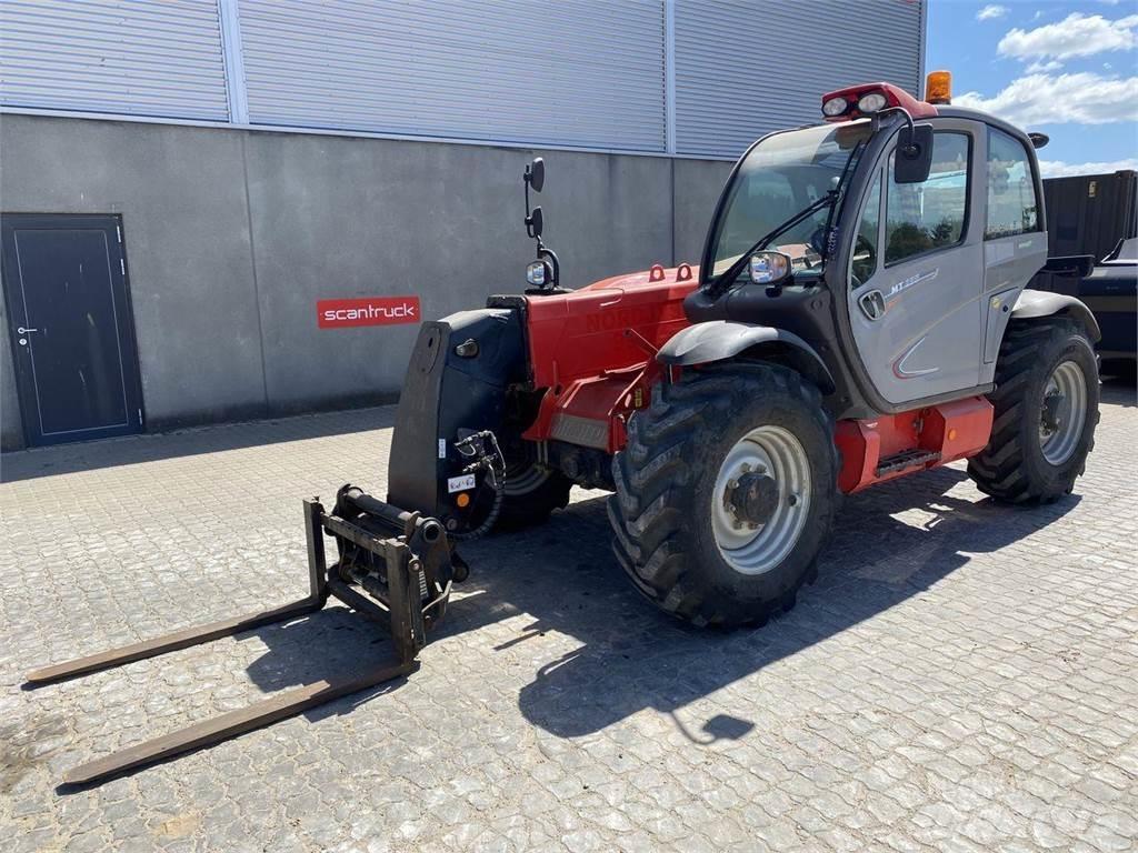Manitou MT835 ST3B Teleskooplaadurid