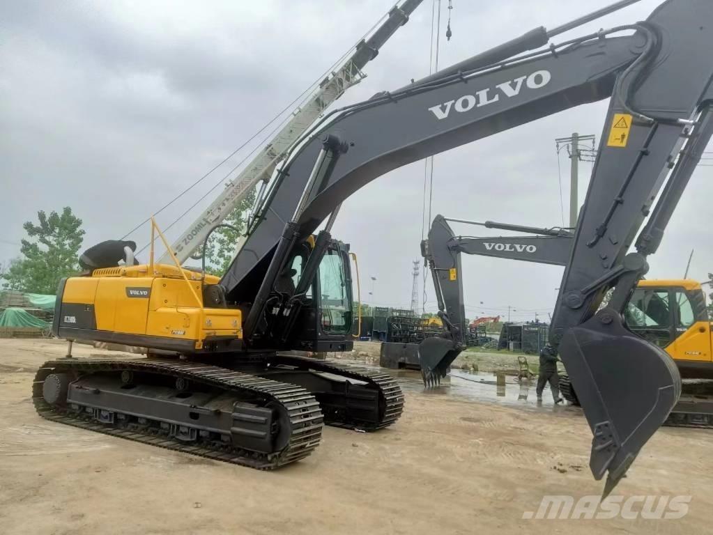 Volvo EC 290 DL Roomikekskavaatorid