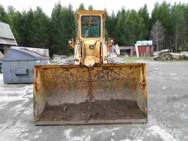 John Deere 544 A Rataslaadurid