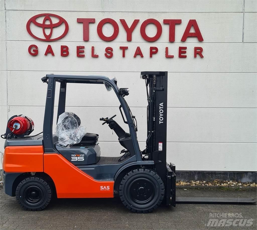 Toyota 02-8FGJF35 Gaasitõstukid