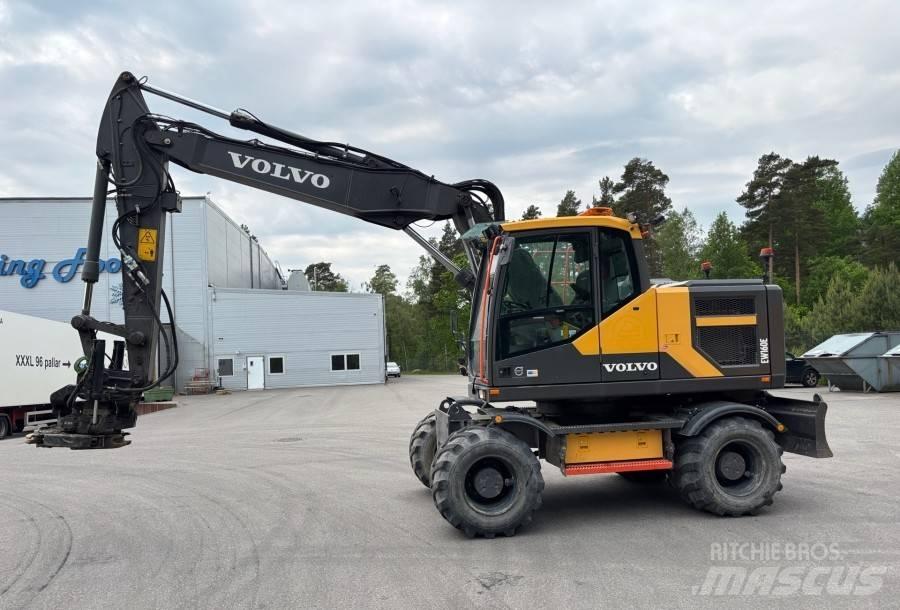 Volvo EW160E Ratasekskavaatorid