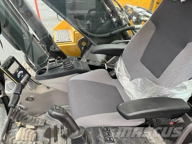 Volvo EC 250 E Roomikekskavaatorid
