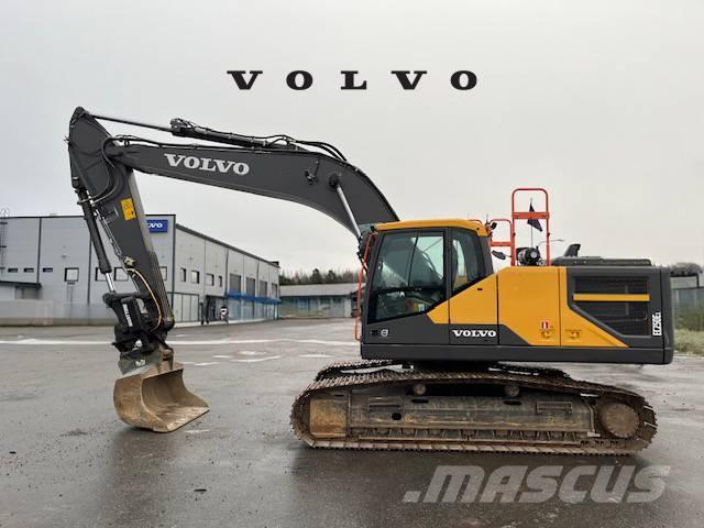 Volvo EC 250 E Roomikekskavaatorid