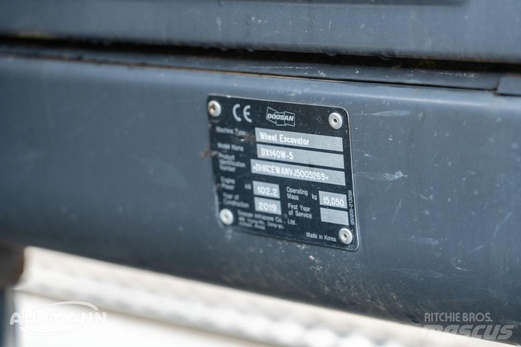 Doosan DX140W-5 Ratasekskavaatorid