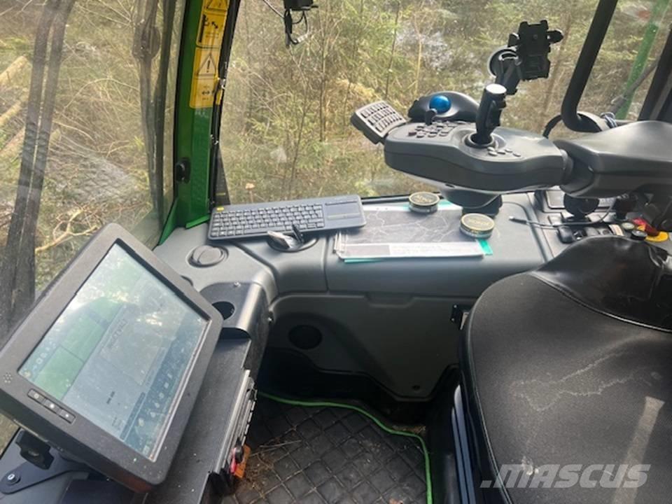 John Deere 1170 G Harvesterid