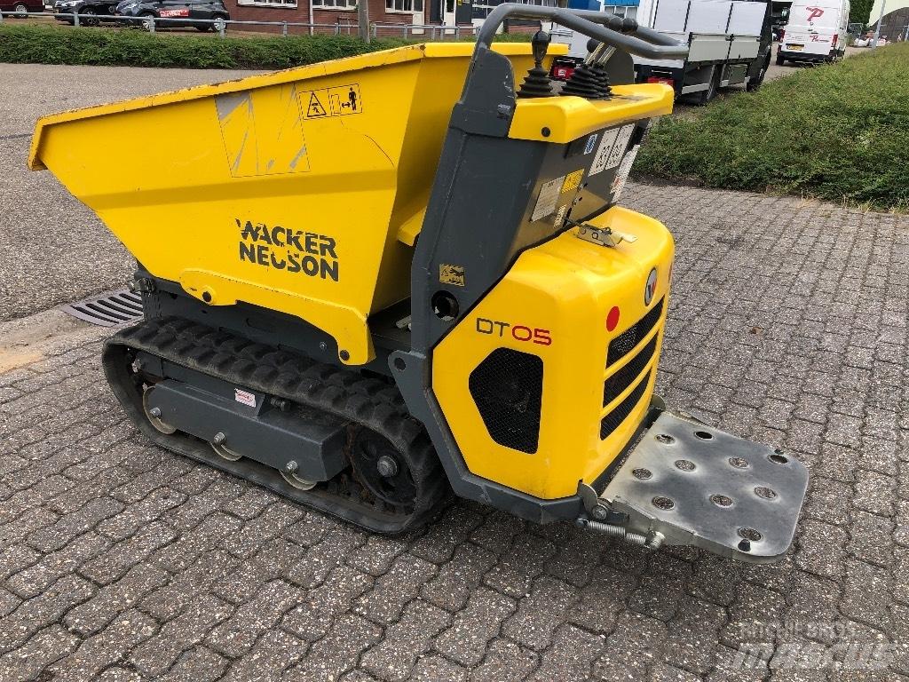 Wacker Neuson DT 05 Roomikkallurid