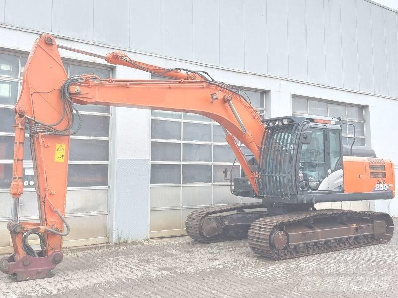 Hitachi ZX 250 LCN-6 Roomikekskavaatorid