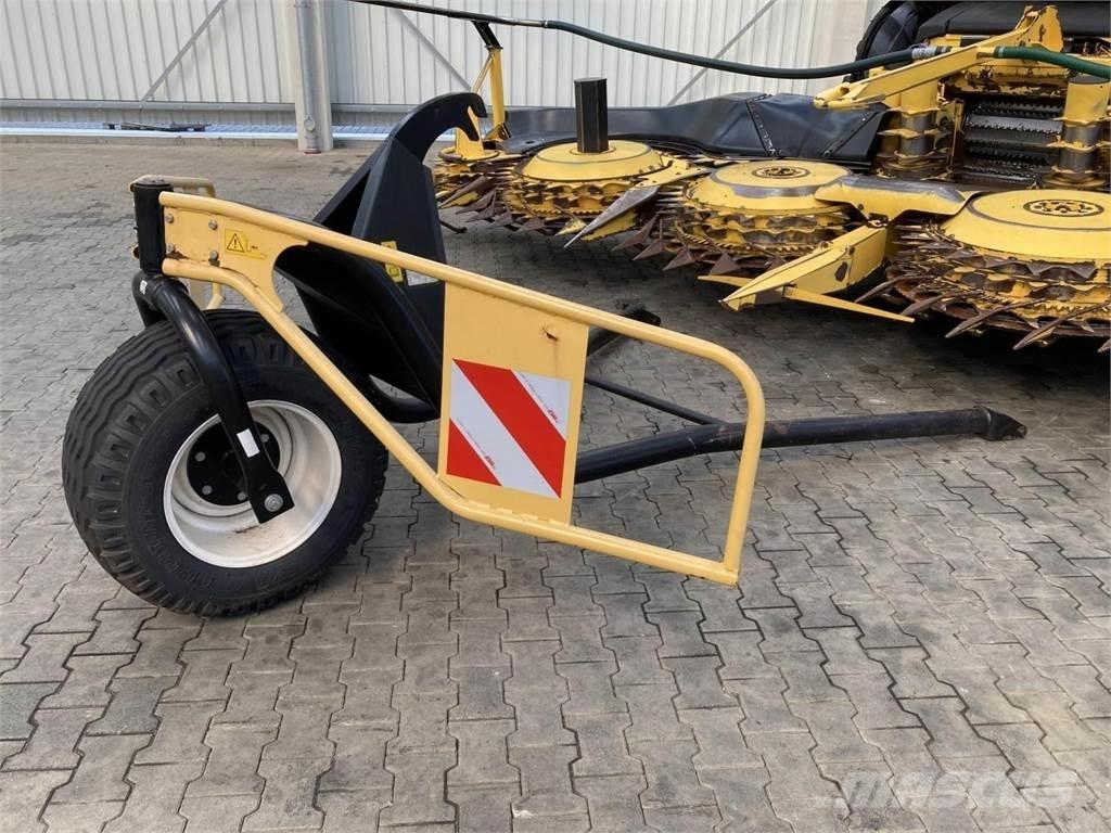 New Holland FR700 Silokombainid