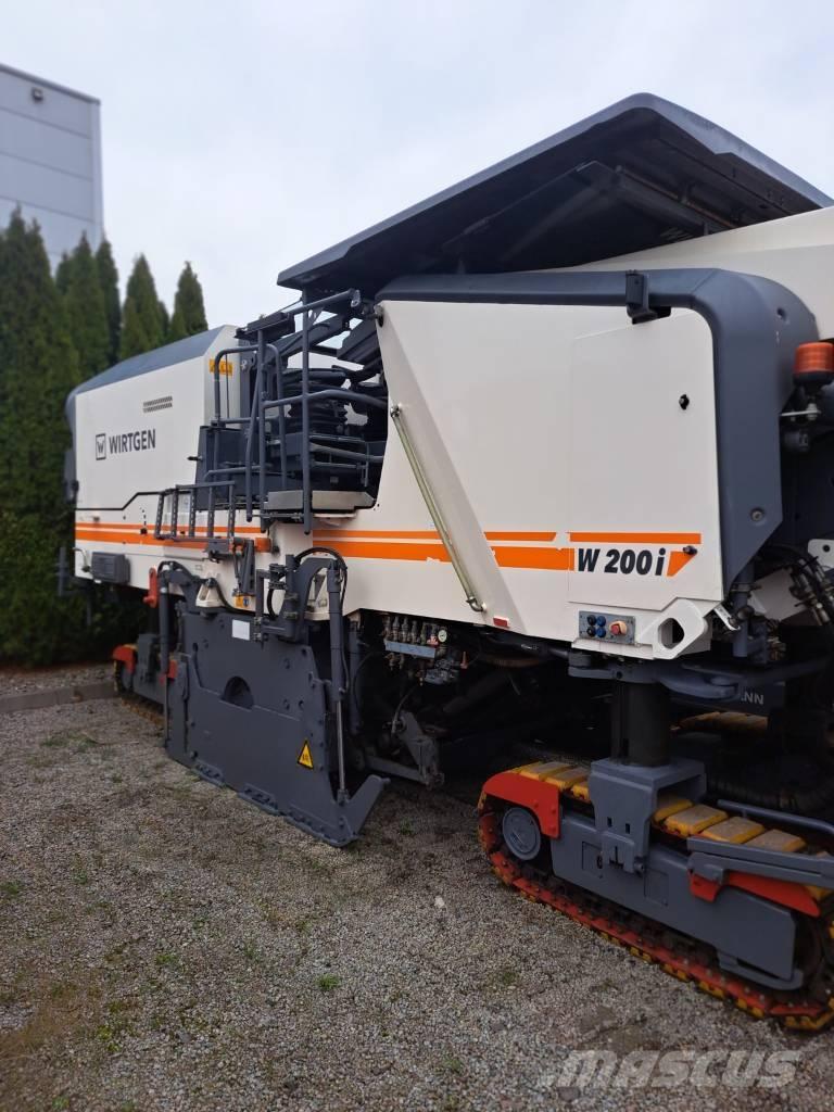 Wirtgen W 200 i Asfaldi külmfreesimise masinad