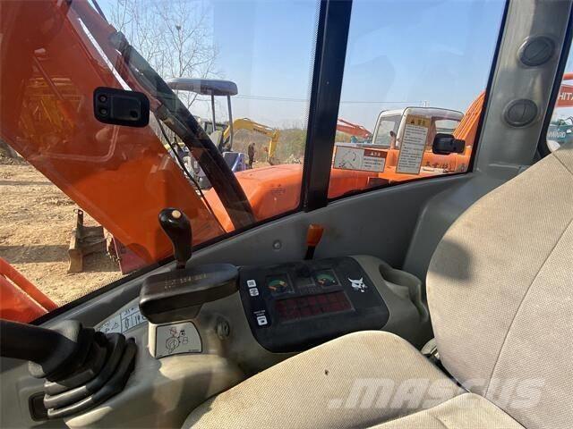 Doosan DX80 Väikeekskavaatorid 7t-12t