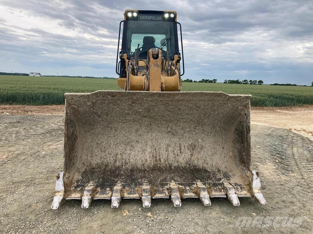 CAT 963K Roomiklaadurid