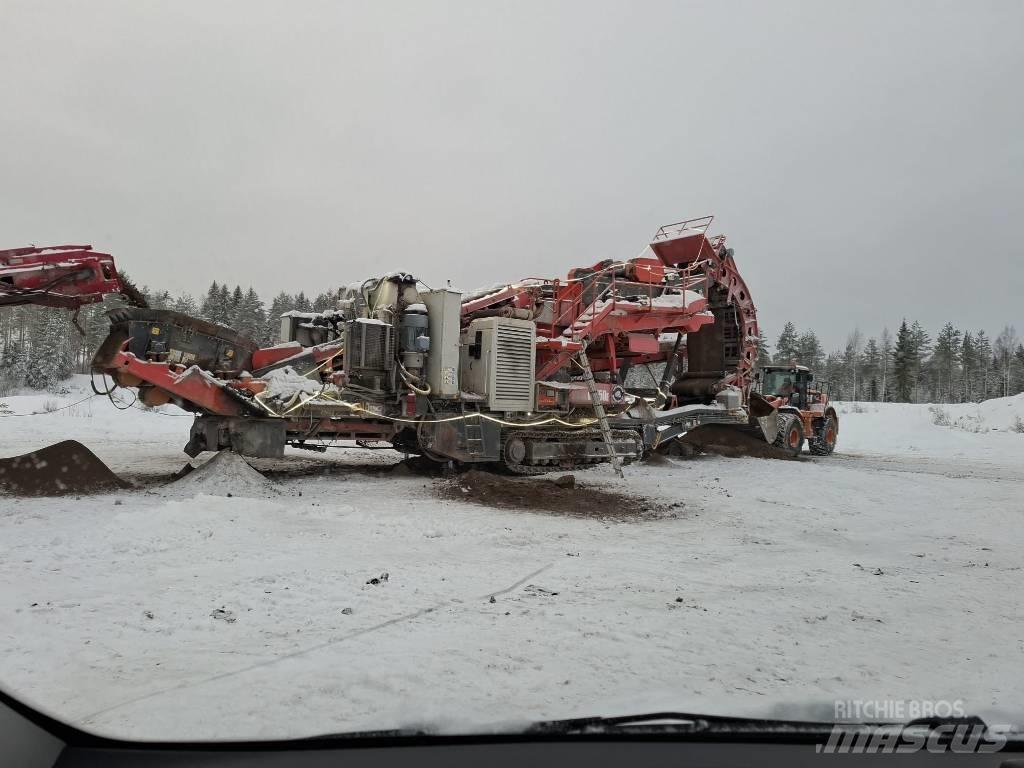 Sandvik UH 450 E Iseliikuvad purustid