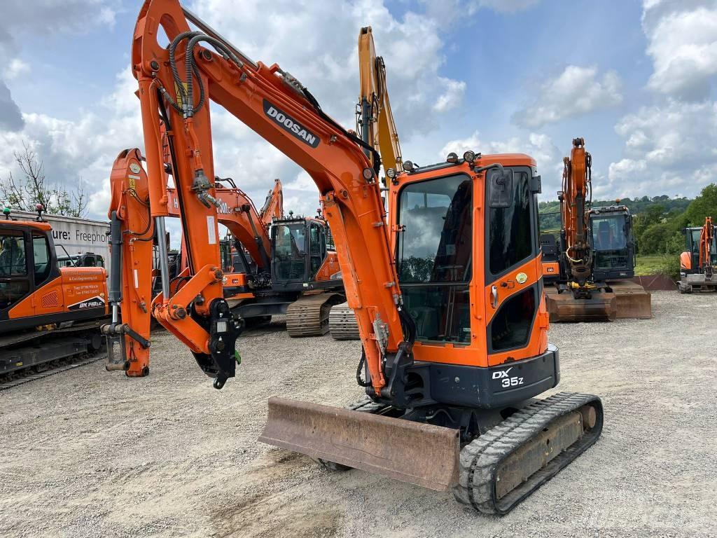 Doosan DX35Z Miniekskavaatorid < 7 t
