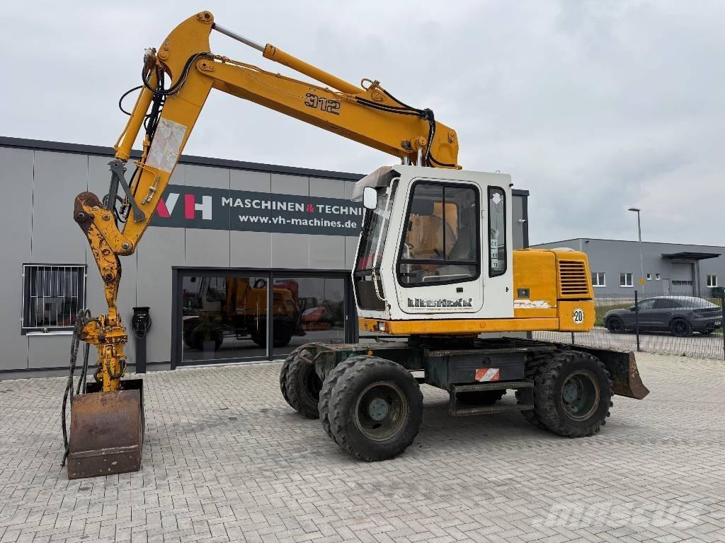 Liebherr A 312 Ratasekskavaatorid