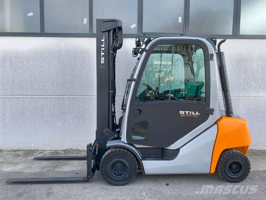 Still RX 70-25 Diiseltõstukid