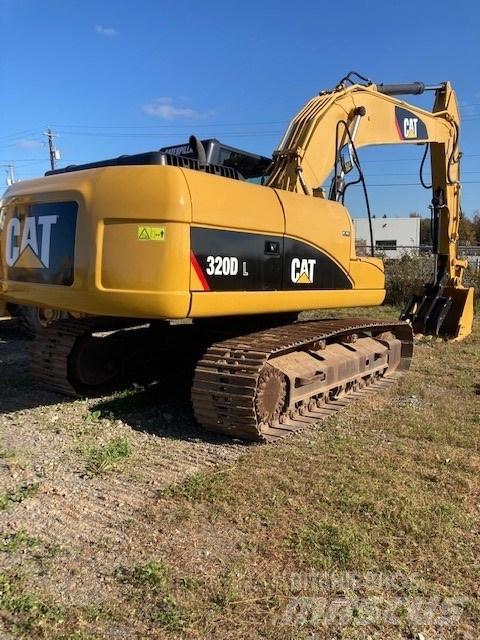 CAT 320 D Roomikekskavaatorid