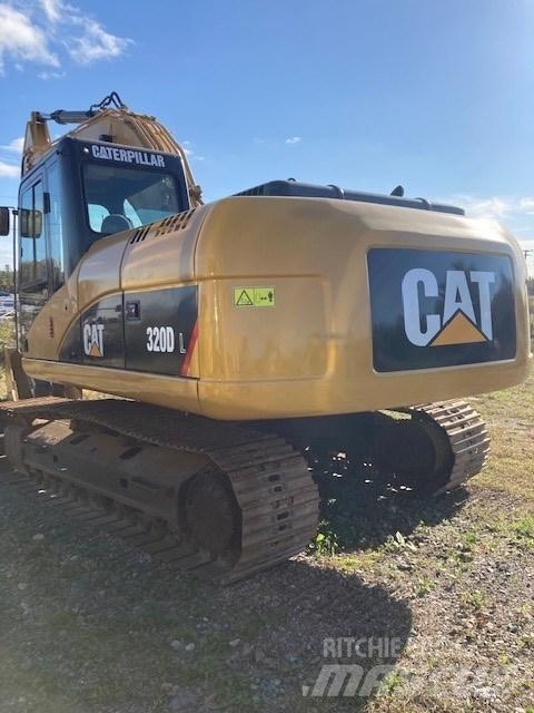 CAT 320 D Roomikekskavaatorid
