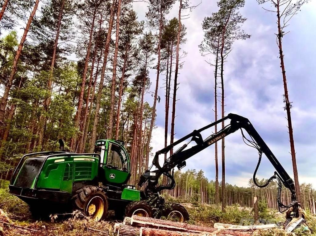 John Deere 1270 G Harvesterid