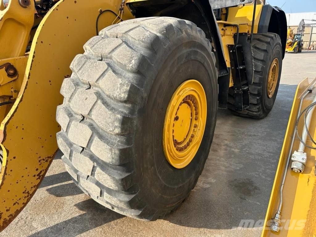CAT 980 Rataslaadurid