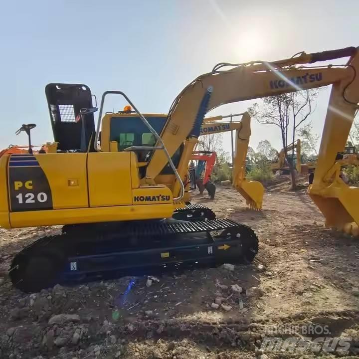 Komatsu PC120 Roomikekskavaatorid