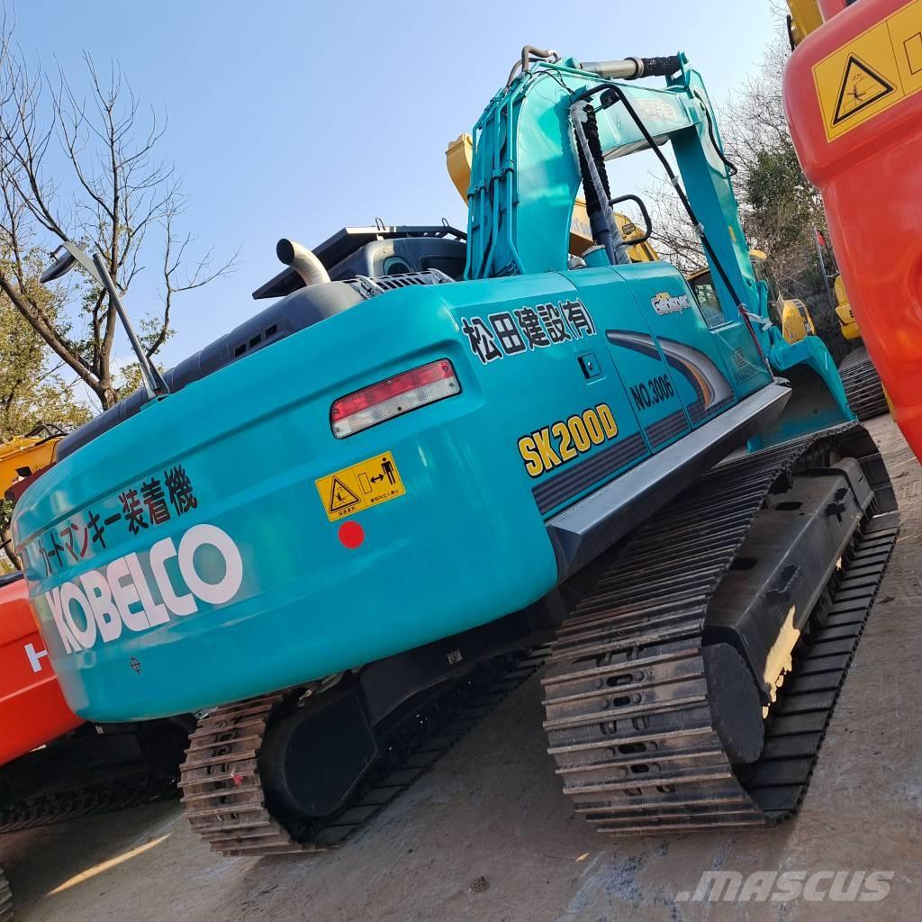 Kobelco SK140 Roomikekskavaatorid